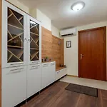 Villa маринови *
