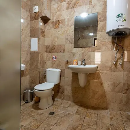 Vila маринови