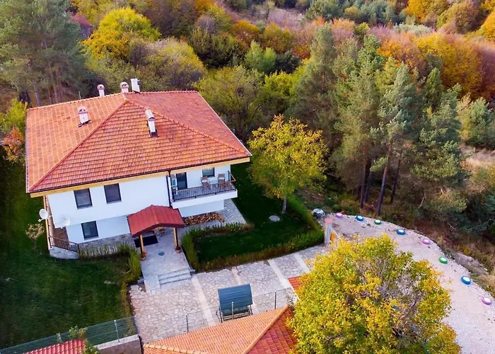 маринови Villa *